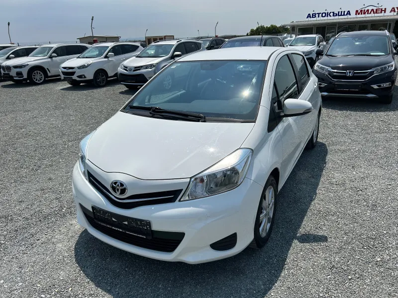 Toyota Yaris (KATO НОВА) Image 1