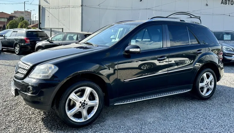 Mercedes-Benz ML 320 CDI 4MATIC Image 1